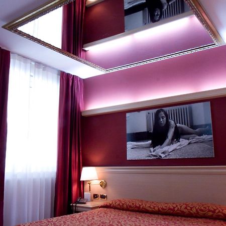 Hm Motelhotel 카스텔라조 보르미다 외부 사진
